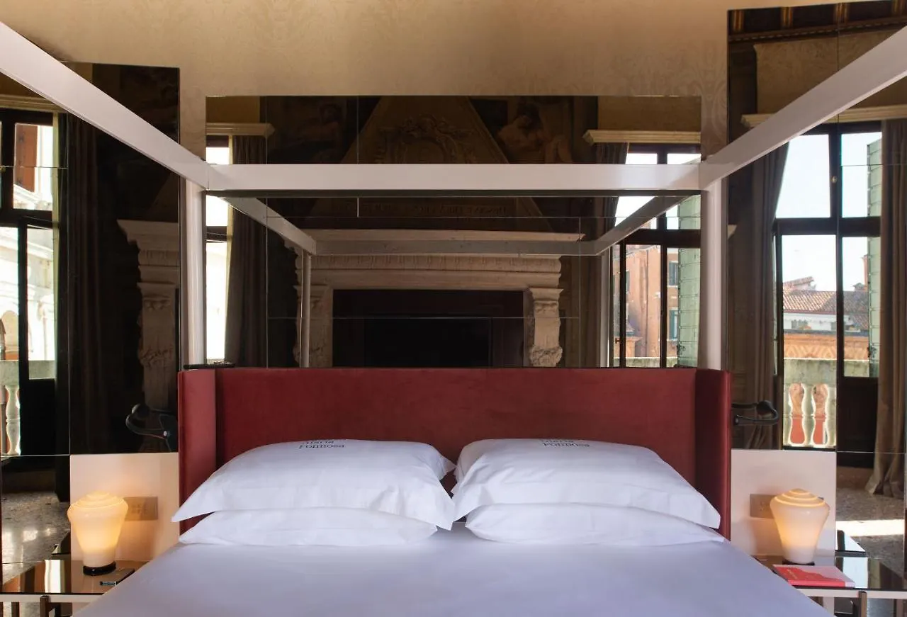 Hotel Eight Venezia 5*, Venedig Italien